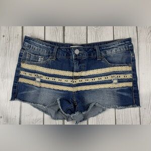 No Boundaries Size 13 Juniors Cut Off Jean Shorts Lace Distressed Low Rise